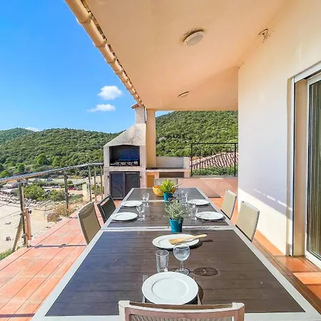 Stella Villa *